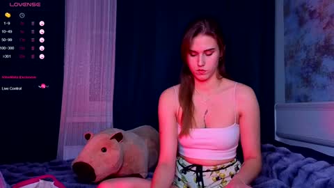 Snapshot of dragon_ink chatting on 12.30.24 Lisbeth Salander online show from 12.30.24