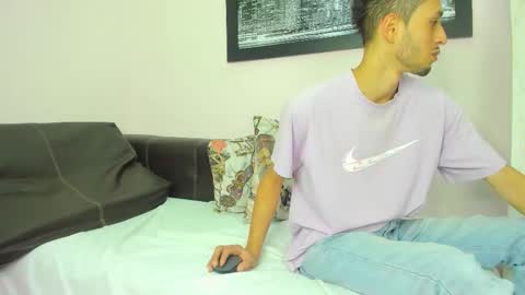 Drake and Zara online show from 11.26.25