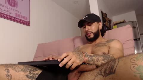 Snapshot of drake_jackson11 chatting on 01.24.25 drake jackson11 online show from 01.24.25