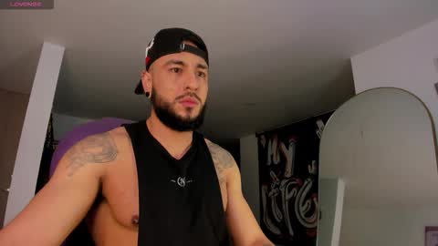 Snapshot of drake_jackson11 chatting on 09.30.25 drake jackson11 online show from 09.30.25