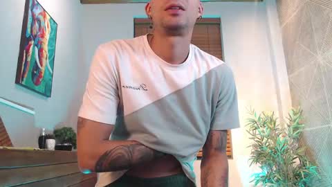 Snapshot of drakeneumann chatting on 04.18.26 Drake Neuman online show from 04.18.26