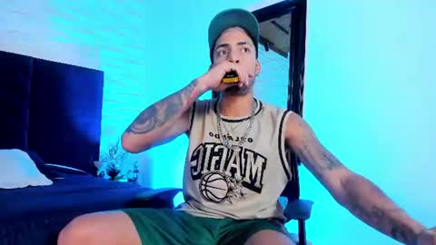 Snapshot of drakeneumann chatting on 07.05.26 Drake Neuman online show from 07.05.26