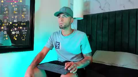 Snapshot of drakeneumann chatting on 07.19.26 Drake Neuman online show from 07.19.26