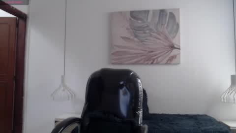 Snapshot of drakos_hairy chatting on 02.02.25 Drakos online show from 02.02.25