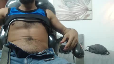 Snapshot of drakos_hairy chatting on 02.13.25 Drakos online show from 02.13.25