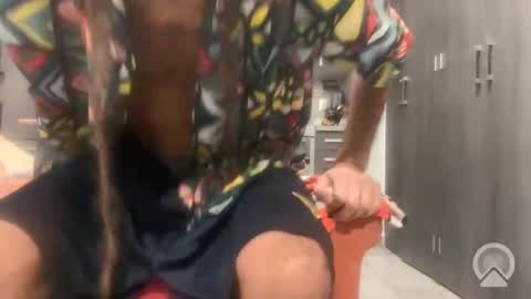 Snapshot of dread1990 chatting on 10.18.25 new profile Aircum99 online show from 10.18.25