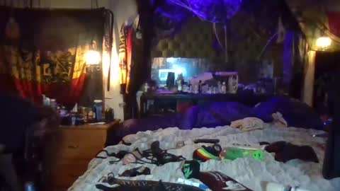 Snapshot of dreadedchefloxxx chatting on 02.09.25 DreadedChefLoXXX online show from 02.09.25