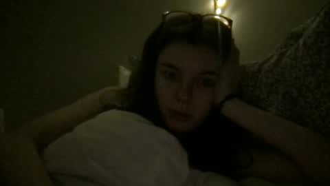 Snapshot of dream1girl_ chatting on 03.11.25 ur dream girl online show from 03.11.25