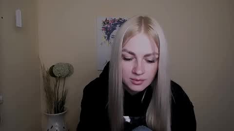 dream_dolly_ online show from 09.25.25