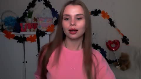 Mari online show from 11.03.25