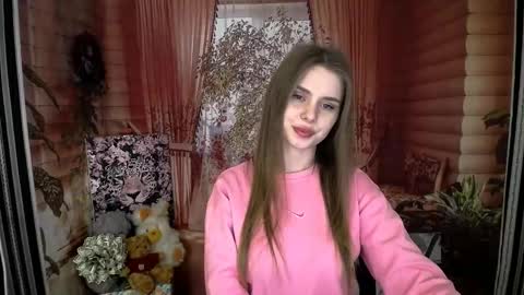 Snapshot of dream_mari chatting on 02.12.26 Mari online show from 02.12.26