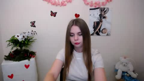 Mari online show from 04.17.26