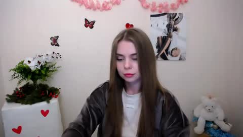 Mari online show from 04.22.26