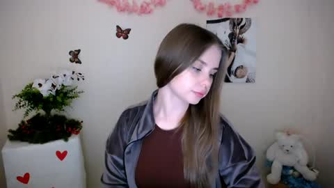 Mari online show from 04.23.26