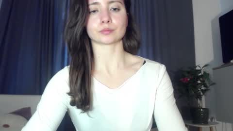 Nicole online show from 03.04.26