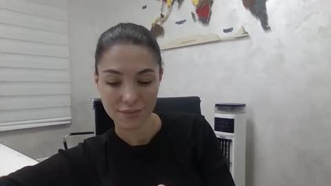 dream_petal_ online show from 02.12.26