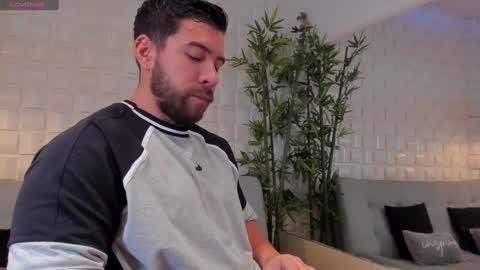 Snapshot of dreammr1 chatting on 12.15.24 cris online show from 12.15.24