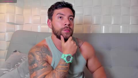 Snapshot of dreammr1 chatting on 12.17.24 cris online show from 12.17.24