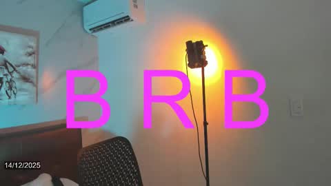 dreams_chloe online show from 12.14.25