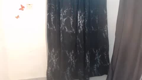 Snapshot of dreamy_wetpussy chatting on 05.04.26 BEAUTY online show from 05.04.26