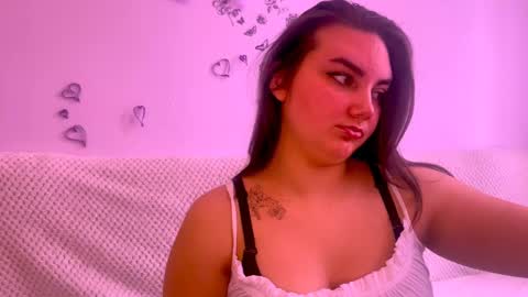 Mila online show from 03.12.25