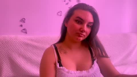 Mila online show from 03.12.25