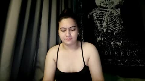 Snapshot of dreamycreamyst chatting on 01.10.25 dreamycreamyst online show from 01.10.25