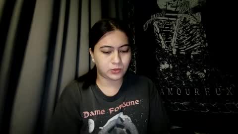 Snapshot of dreamycreamyst chatting on 01.22.25 dreamycreamyst online show from 01.22.25