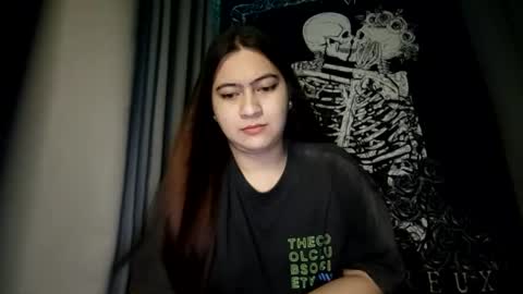 Snapshot of dreamycreamyst chatting on 02.05.25 dreamycreamyst online show from 02.05.25