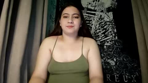 Snapshot of dreamycreamyst chatting on 02.17.25 dreamycreamyst online show from 02.17.25