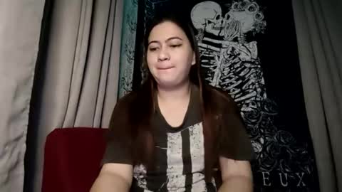 Snapshot of dreamycreamyst chatting on 03.09.25 dreamycreamyst online show from 03.09.25