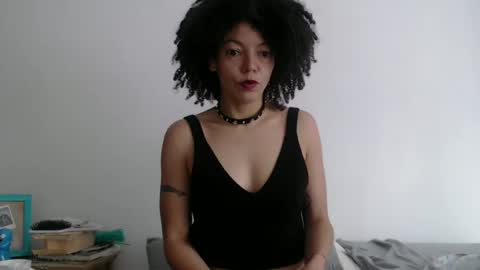 DreamyLatina online show from 12.19.24