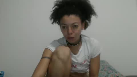 DreamyLatina online show from 09.23.25