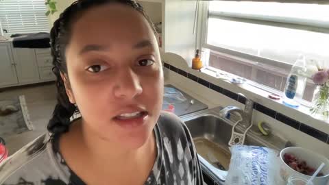 Snapshot of dreamyriri chatting on 01.08.25 RIRI OR DREAMY online show from 01.08.25