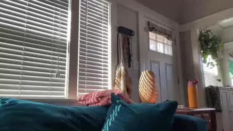 Snapshot of dreamyriri chatting on 01.22.25 RIRI OR DREAMY online show from 01.22.25