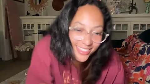 RIRI OR DREAMY online show from 03.19.26