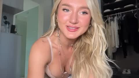 Lilah  online show from 06.20.26