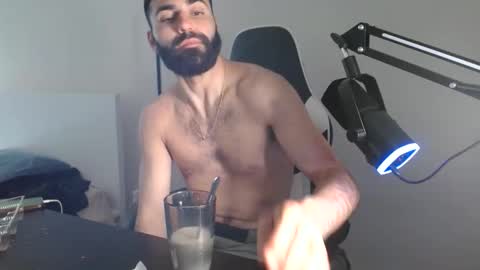 drewwho_ online show from 04.18.26