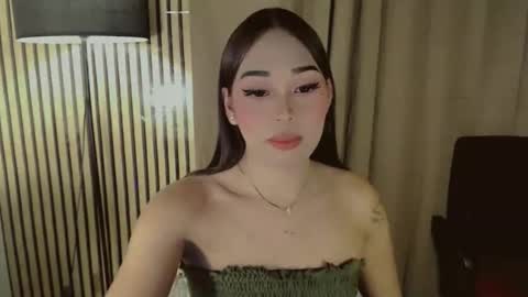 Dreyana online show from 11.23.25