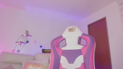 DRIANA online show from 11.20.25