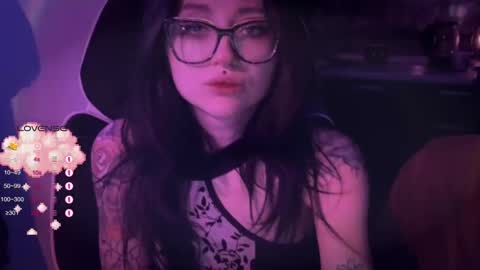 Tara  Sonny online show from 09.11.25