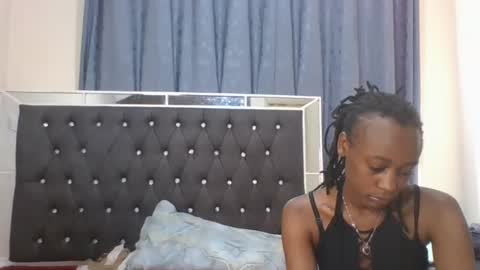 Snapshot of drippingqueenxoxo chatting on 03.02.26 drippingqueenxoxo online show from 03.02.26