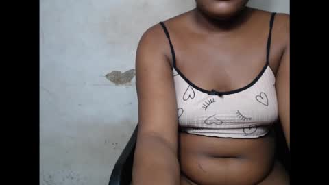 Snapshot of drippussy30 chatting on 10.15.25 drippussy30 online show from 10.15.25