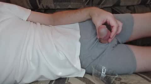 Snapshot of drippyjt chatting on 10.28.25 drippyjt online show from 10.28.25