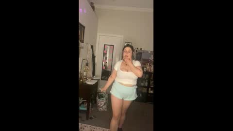 Drippy kitty  online show from 02.06.26