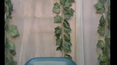 Snapshot of dripqueenx chatting on 09.30.25 linda online show from 09.30.25