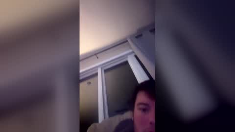 Snapshot of drizzle32 chatting on 02.27.26 drizzle32 online show from 02.27.26