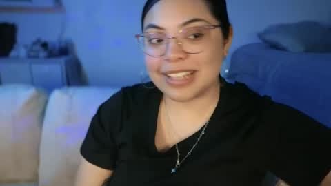 Snapshot of drizzypeach602 chatting on 12.04.24 Drizzypeach602 online show from 12.04.24