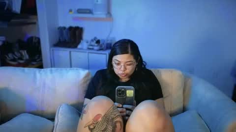 Snapshot of drizzypeach602 chatting on 12.04.24 Drizzypeach602 online show from 12.04.24