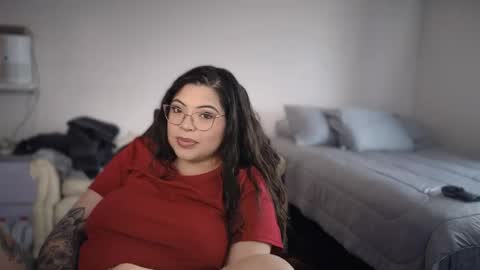 Snapshot of drizzypeach602 chatting on 12.13.24 Drizzypeach602 online show from 12.13.24